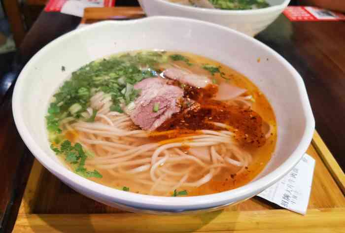 秦王拉面(中华广场店)-"免费儿童套餐,只写一桌限一份 2小孩呢?