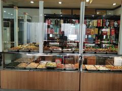 面包甜点陈列柜-杨记拉面总店