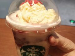 -星巴克(杭州湖滨银泰E区店)