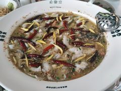 -渔语鱼新川菜Bistro(万象天地店)