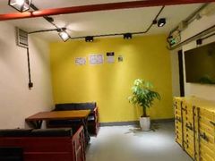 -美立方自助仓(新华医院店)