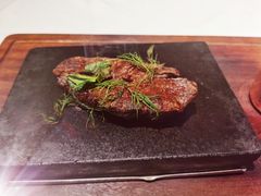 -Erman岩烧牛排(虹桥南丰城店)