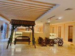 -碧中海汤泉汗蒸酒店