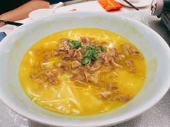 酸汤肥牛-松沪名灶·豆浆鱼头·新上海菜(飞航吾悦广场店)