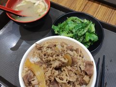 -食其家·牛丼咖喱(金桥太茂店)
