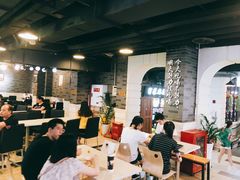 -八一好吃街·高品美食广场