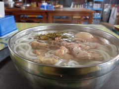 小碗土鸡米线-齐记土鸡米线