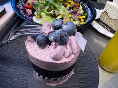 -W COLLECTIVE  DESSERT SHOP