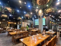 -花溪雨·森林餐厅(石基店)