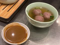 -潮界(LU·ONE凯德晶萃广场店)