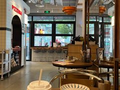 -必胜客(大宁路店)