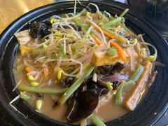 海南斋菜煲-东方之猪四更烤乳猪(金垦总店)