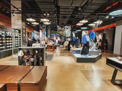 -NIKE武汉品牌体验店