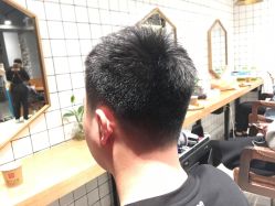 -PE SALON