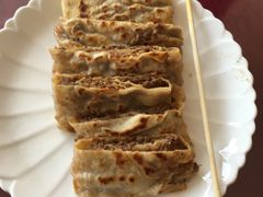 -溢心园香河肉饼总店