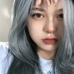 -发泽造型·烫发染发
