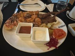 -Efes Turkish & Mediterranean Cuisine 艾菲斯餐厅(陆家嘴店)