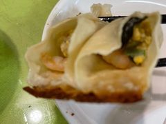 猪肉三鲜-大眼锅贴水饺(河东店)