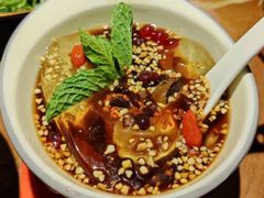 -雀舞云南菜(天津天河城购物中心店)