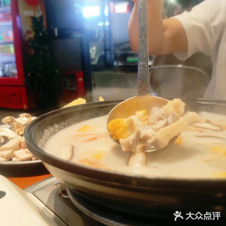 探店 | 锦鲤家海鲜鸡煲🐔