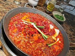 -四小区火锅·巷子里的重庆火锅(花照壁店)