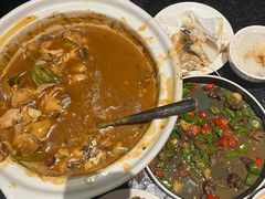 -鱼鲜饭香·招牌汽锅剁椒鱼头王