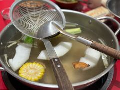 -潮汕·草根牛肉档(上海荟聚城市集市店)