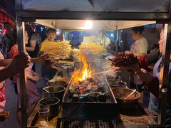 自助取餐区-虎门巷高坎坎烤肉店