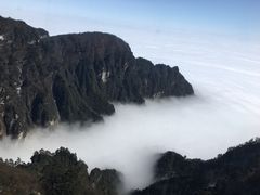 -峨嵋山金顶