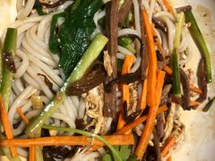 鸡丝凉米线-云海肴·汽锅鸡·云南菜(美罗城店)