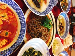 -蓝田九大碗民俗食府(蓝田店)