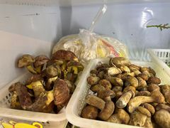-菌之家·专业纯野生菌火锅·特色炒菌