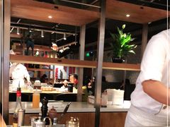 自助取餐区-飞阳铁板烧(ME TOWN购物中心店)