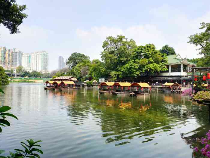 侨美·唐荔园食艺馆-"荔湾湖公园里的园林式酒家,依湖而建,空气.