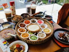 -包整·丝娃娃(一览甲秀楼风景店)