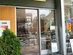 -OUR Bakery(中海环宇荟店)