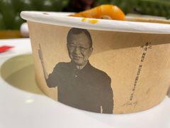 -何记花甲(海岸城旗舰店)