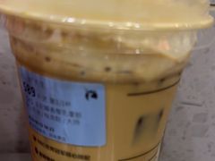 -瑞幸咖啡(凯德龙之梦莘庄店)