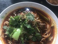 -重庆老五牛肉面(槐树店路店)