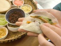 -包整·丝娃娃(一览甲秀楼风景店)