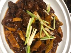 文火炖牛腩-童福兴·南京菜(老门东店)