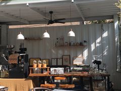 大堂-花苑里咖啡(威远店)