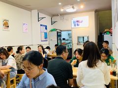 等位区-大叔家福鼎小吃(十全街店)