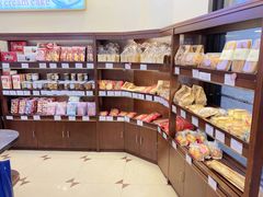 -红宝石·鲜奶小方·海派西点房(联洋店)