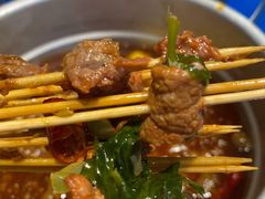 蒜香牛肉粒-马路边边 传媒大学店