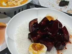 元宝目鱼红烧肉-屋里厢上海菜馆