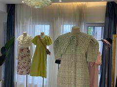 -nana showroom娜娜家服装店