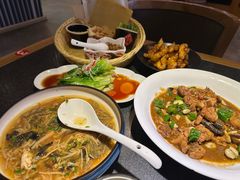 -鲁菜根·泰安菜(万达店)