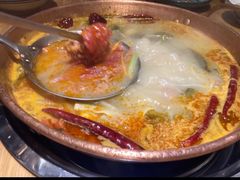 -洱火云南酸菜牛肉火锅(石景山当代商城店)