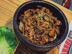 -青瓦炭韩潮烤肉(花园道店)